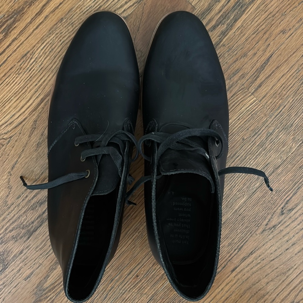 Helm Men's Declan Chukka Boots Natural Leather Black Sz 12 M Lace Up Modern NEW